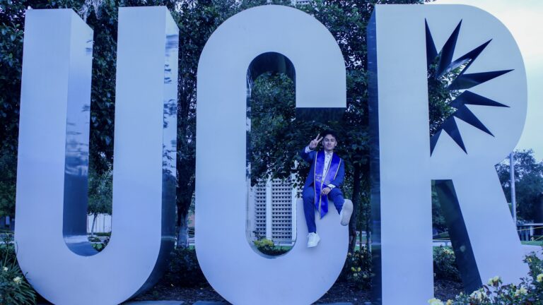 05D6F61C-017C-4A74-9AF9-B1F8E4DB6017